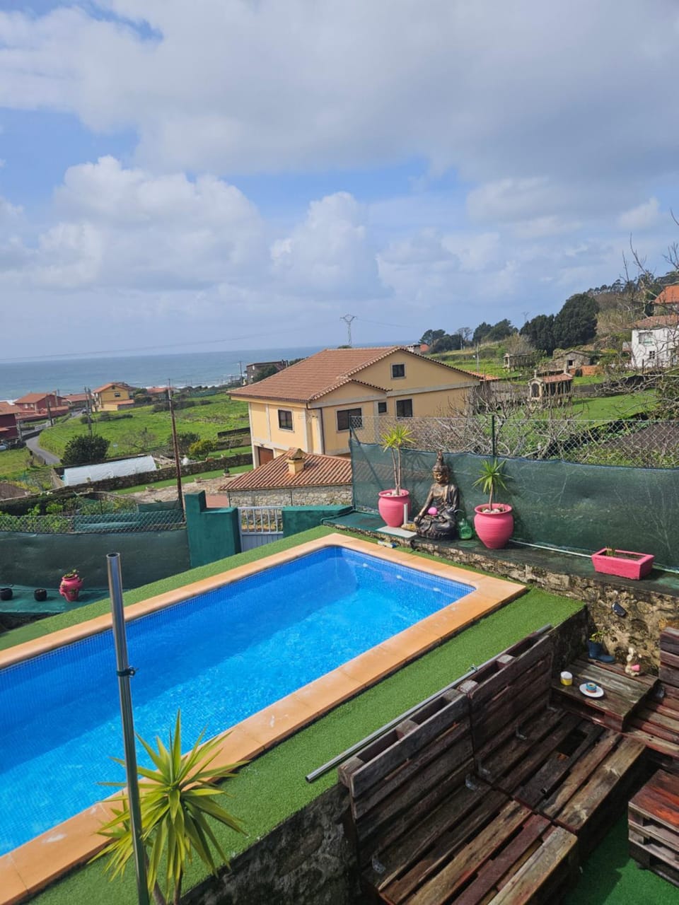 Pool view, Swimming pool
