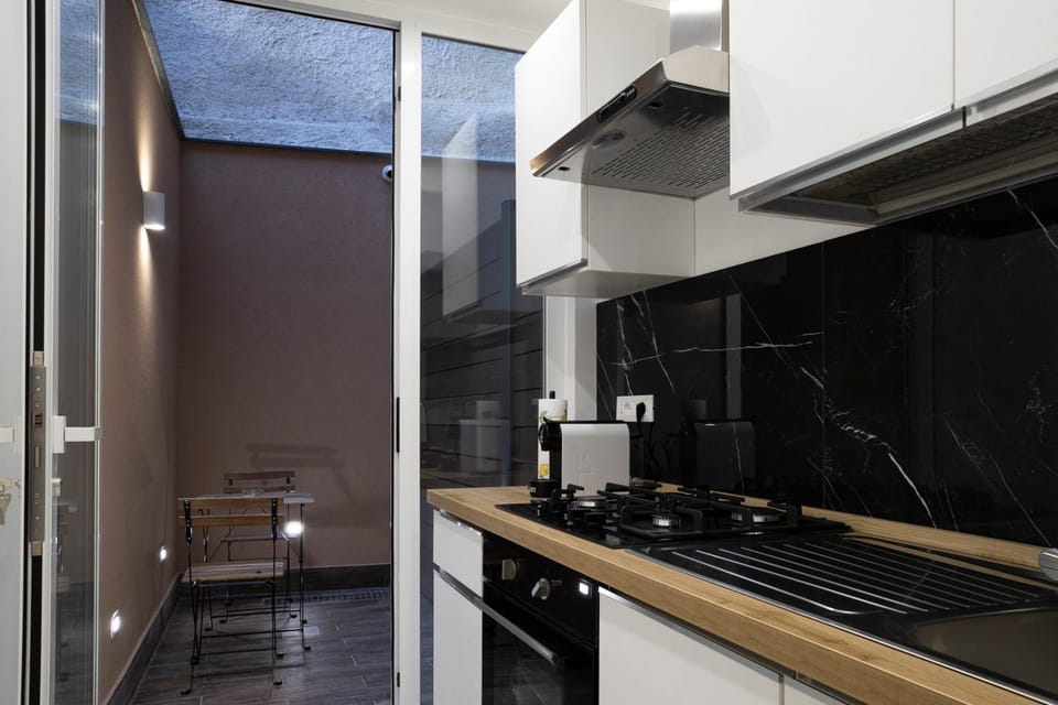 Kitchen or kitchenette