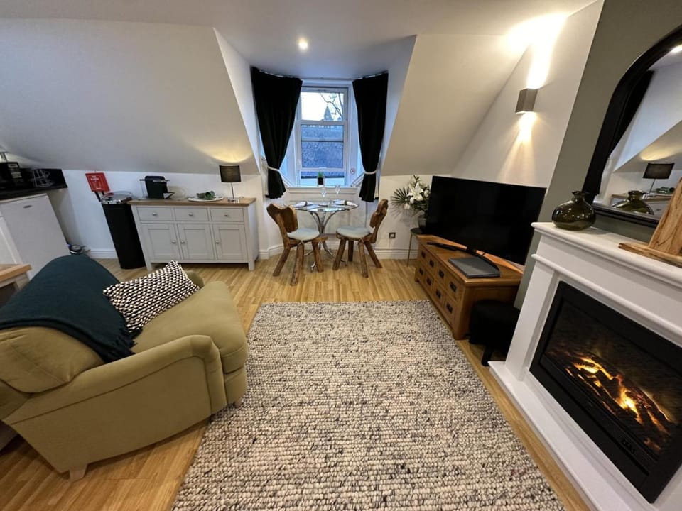 The Canongate Coorie Apartment in Scotland