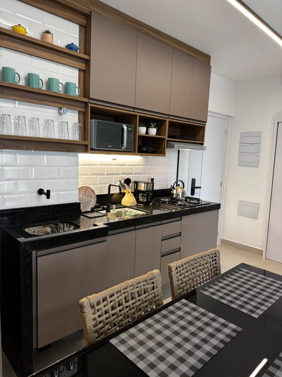 Apartamento beira mar com ótima localização no Indaiá Apartment in Caraguatatuba