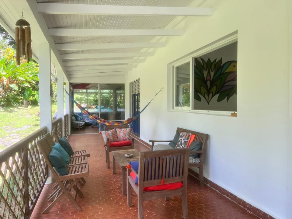 Patio, View (from property/room), Balcony/Terrace, Balcony/Terrace, Living room, Dining area, Garden view