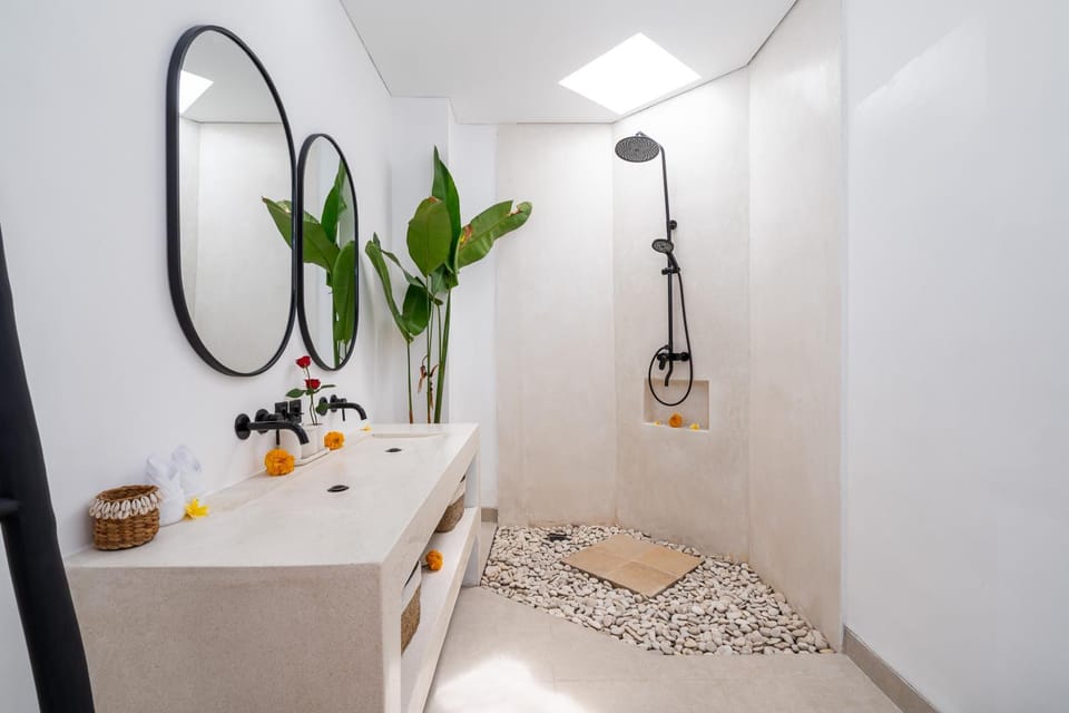 Shower, Bathroom, towels