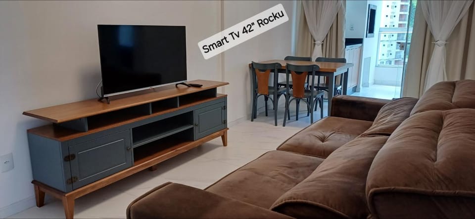 Apartamento NOVO Itapema 2 quartos e 2 vagas garagem 6 pessoas Apartment in Porto Belo