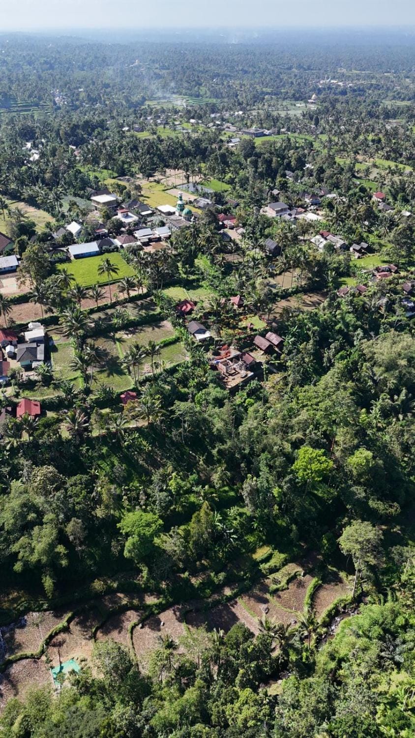 Sunset Bungalow Tetebatu House in West Nusa Tenggara, Indonesia
