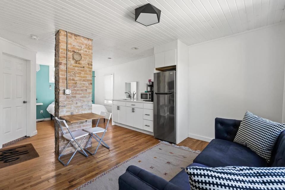 Stylish Studio in Walkers Point Apartment in Milwaukee