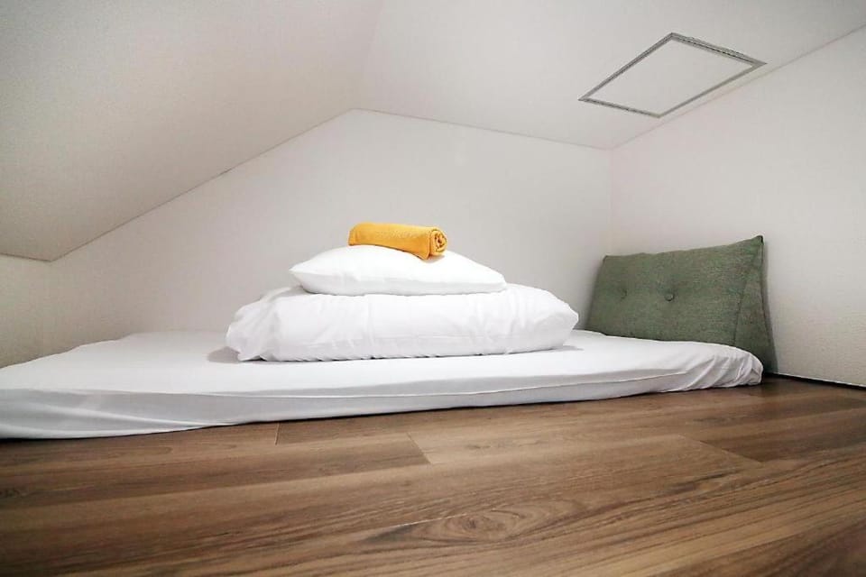 nakano202 Apartment in Japan