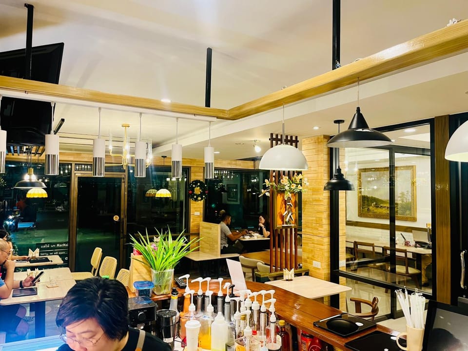 Restaurant/places to eat