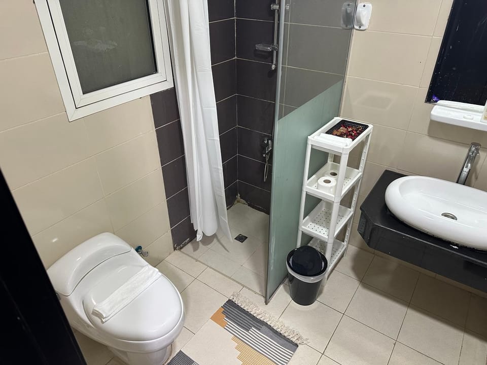Studio Apartment- Dubai Marina Apartment in Dubai
