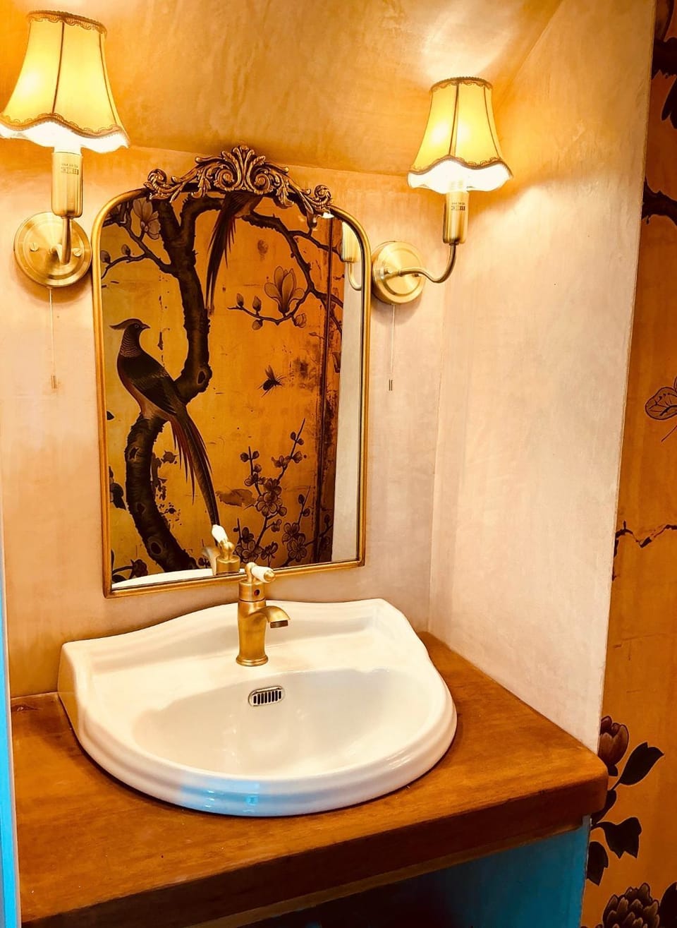 Historic Apartment near the Castle, 5 min from train station Apartment in Edinburgh