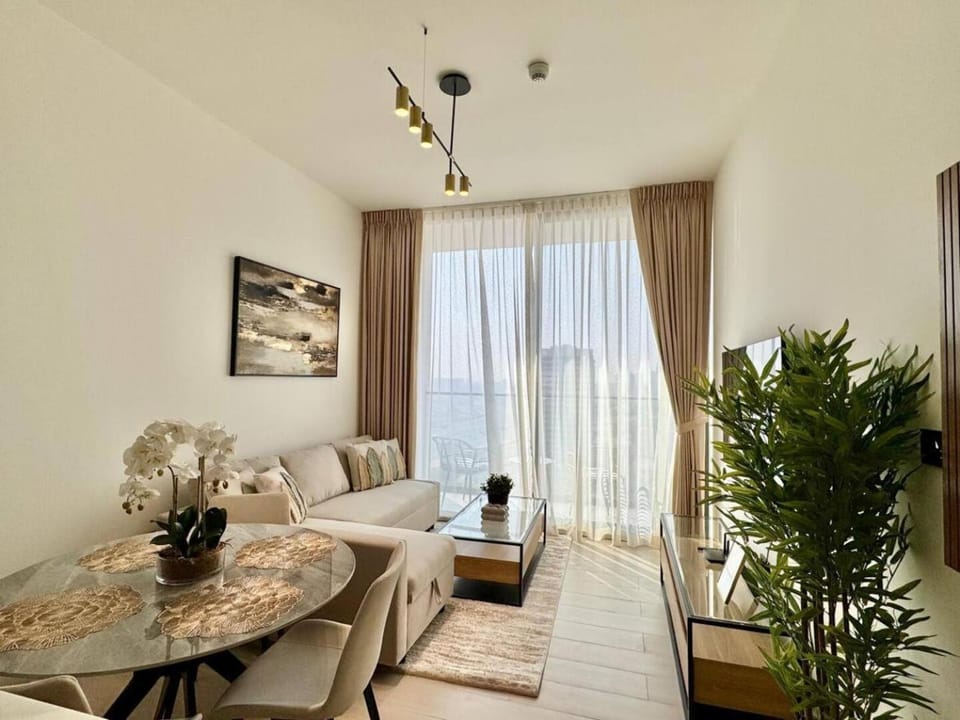 Modern & Elegant 1br Apartment In Jvc Apartment in Dubai