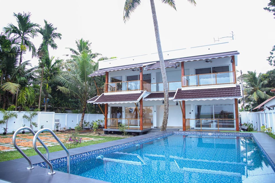 Garden view, Pool view