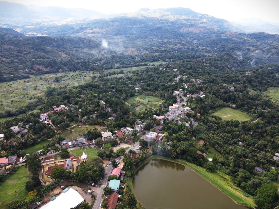 Nearby landmark, City view, Mountain view, Inner courtyard view