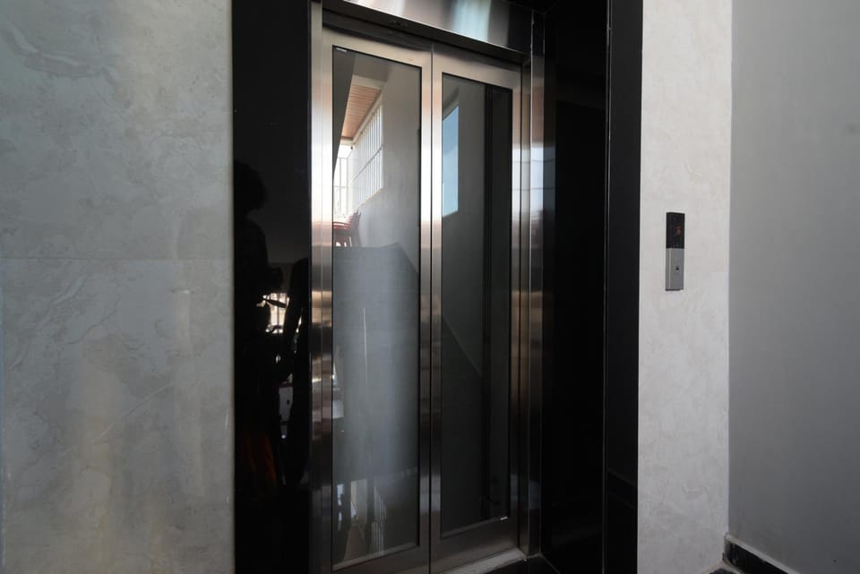 elevator