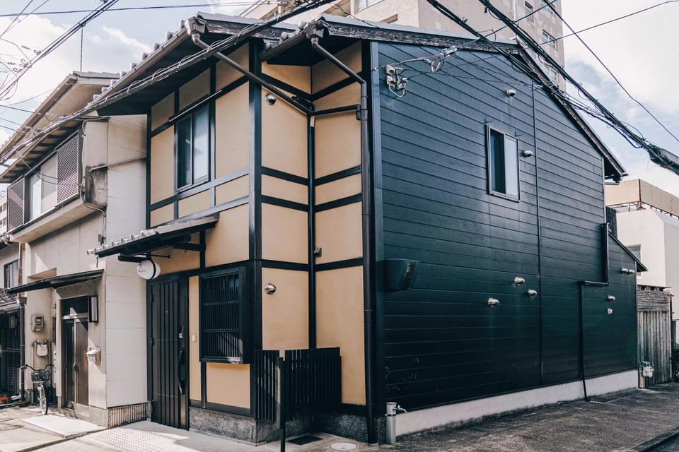 Property building, Day, Street view