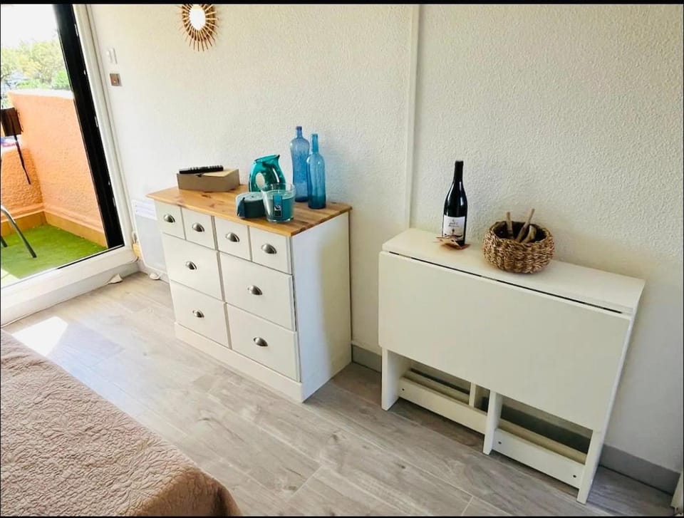 L Aphrodite Studio Village Naturiste Apartment in Leucate