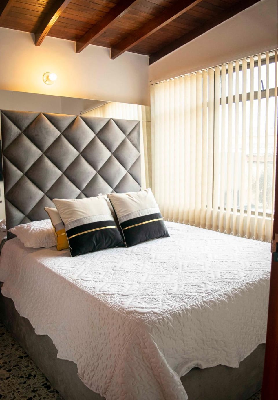 Hermoso Apartamento Poblado - Manila Apartment in Medellin