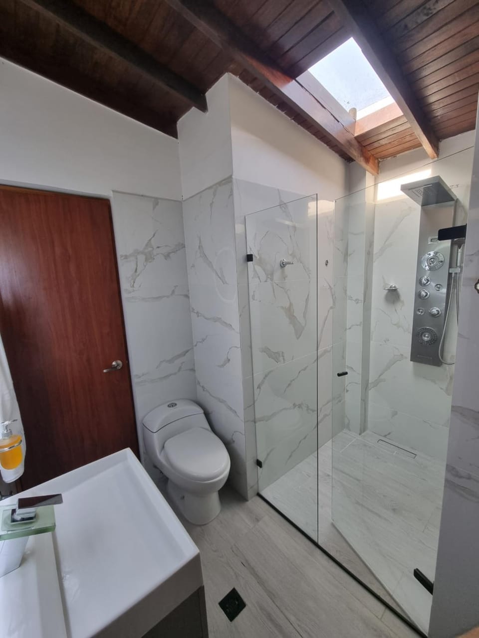 Hermoso Apartamento Poblado - Manila Apartment in Medellin