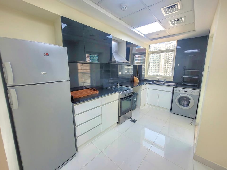 Blue Ocean Holiday Homes - Damac Park Central Apartment in Dubai