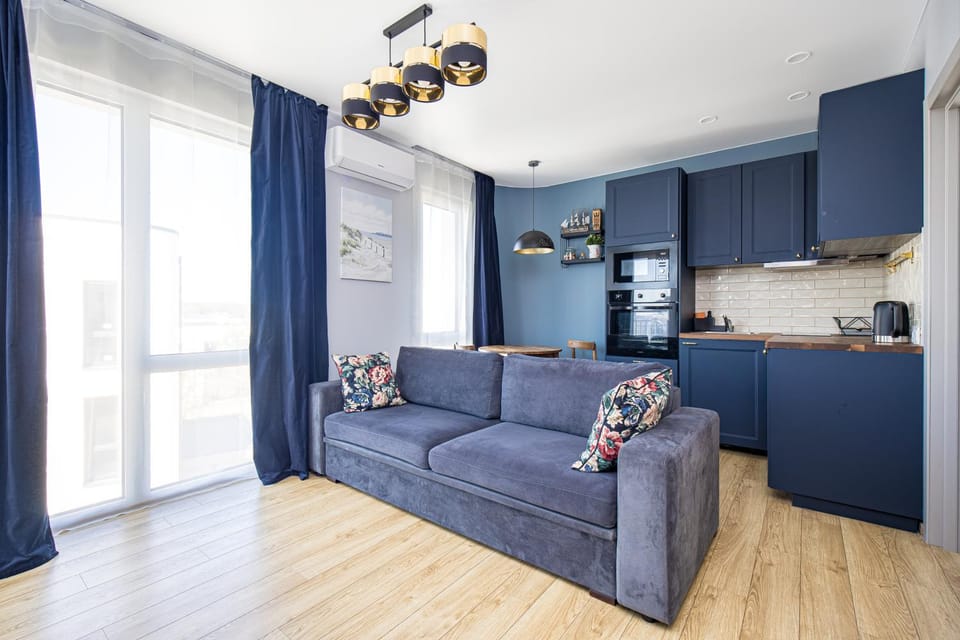 Kitchen or kitchenette, Living room, Seating area, Dining area, air conditioner