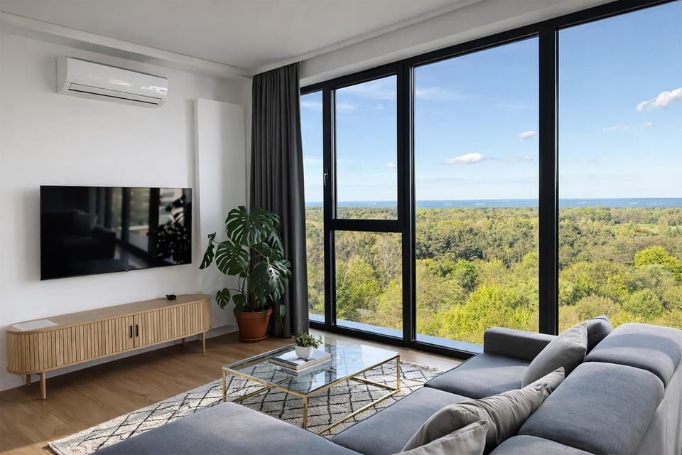 Day, Natural landscape, TV and multimedia, View (from property/room), Living room, Seating area, Evening entertainment, Sea view, air conditioner