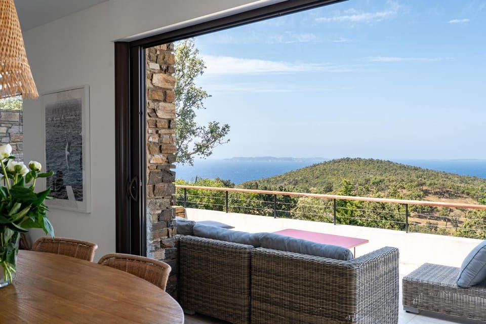 Patio, Day, Natural landscape, View (from property/room), Balcony/Terrace, Living room, Seating area, Mountain view, Sea view