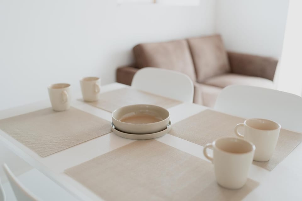 Living room, Dining area