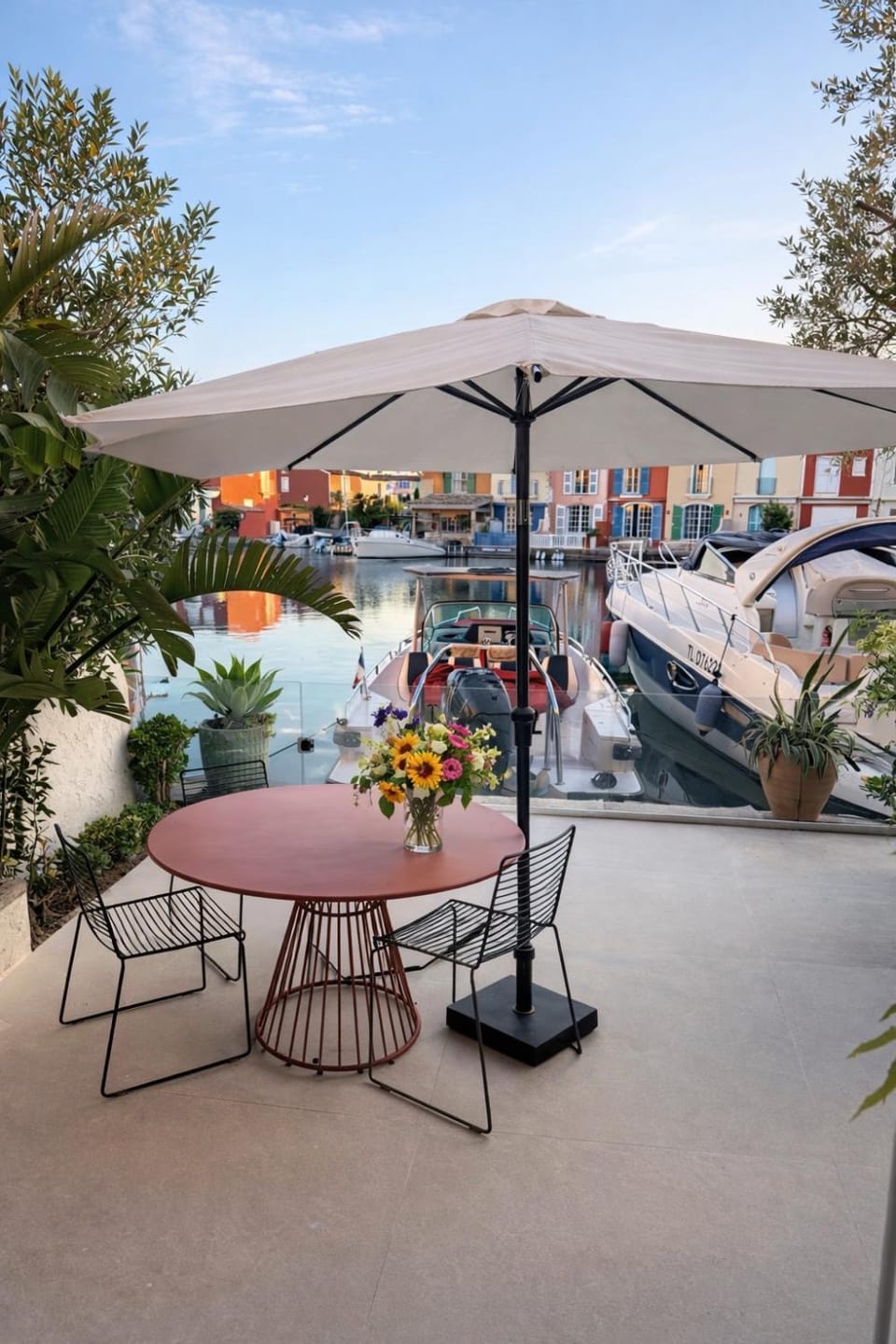 Luxueux appartement avec terrase sur la mer Apartment in Grimaud