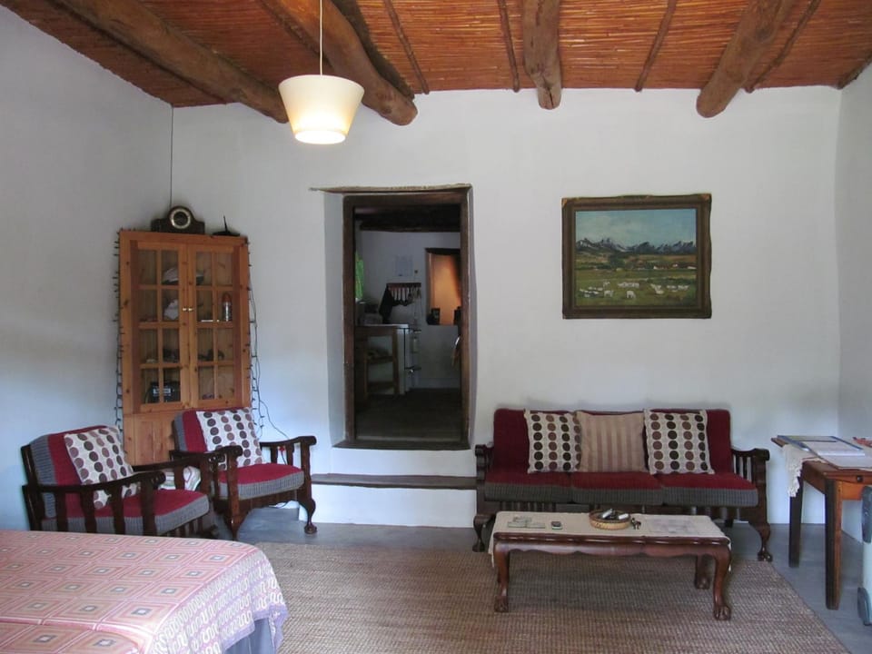 Day, TV and multimedia, Living room