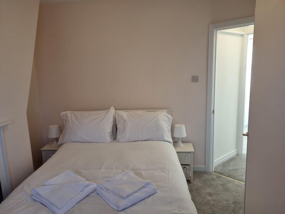 Horizon Sea View Suite Apartment in Weymouth