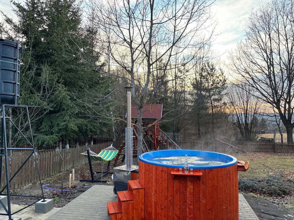 Natural landscape, Hot Tub
