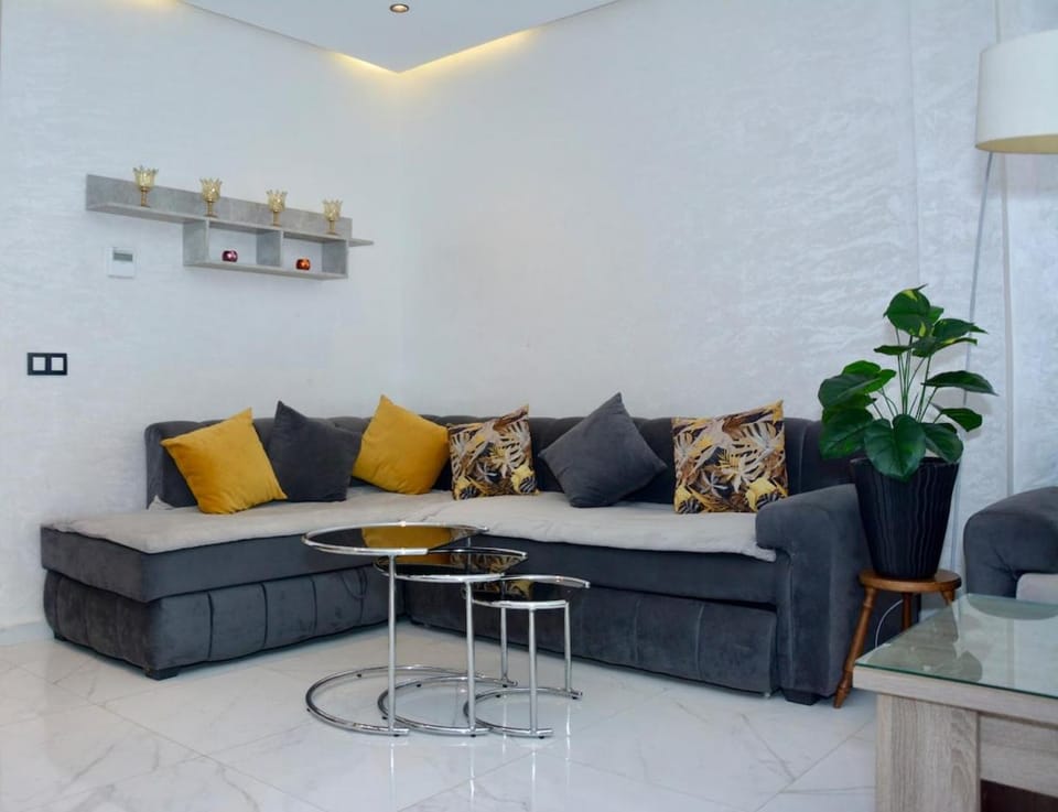 Copacabana Apartment - Sea View Apartment in Rabat-Salé-Kénitra