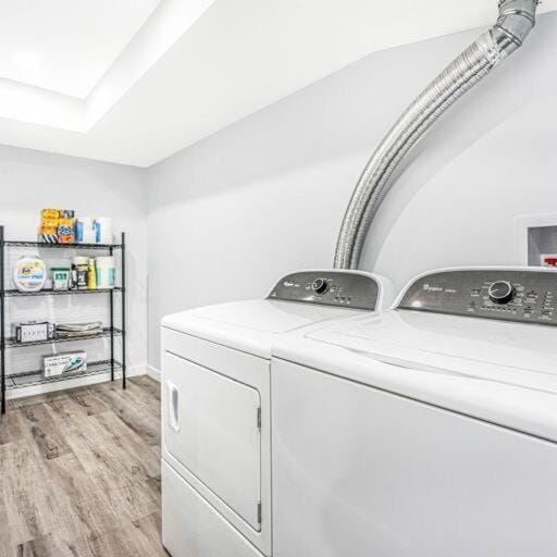 Beautiful Apartment 5 mins from Innisfil Beach Apartment in Innisfil