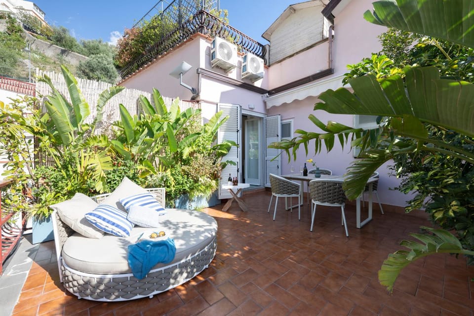 Balcony/Terrace, Balcony/Terrace