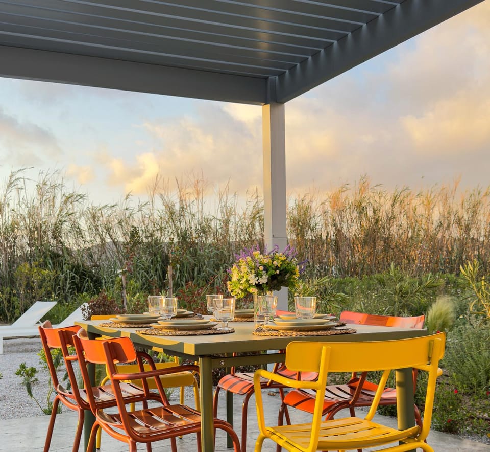 Spring, Day, Garden, View (from property/room), Balcony/Terrace, Dining area, Garden view