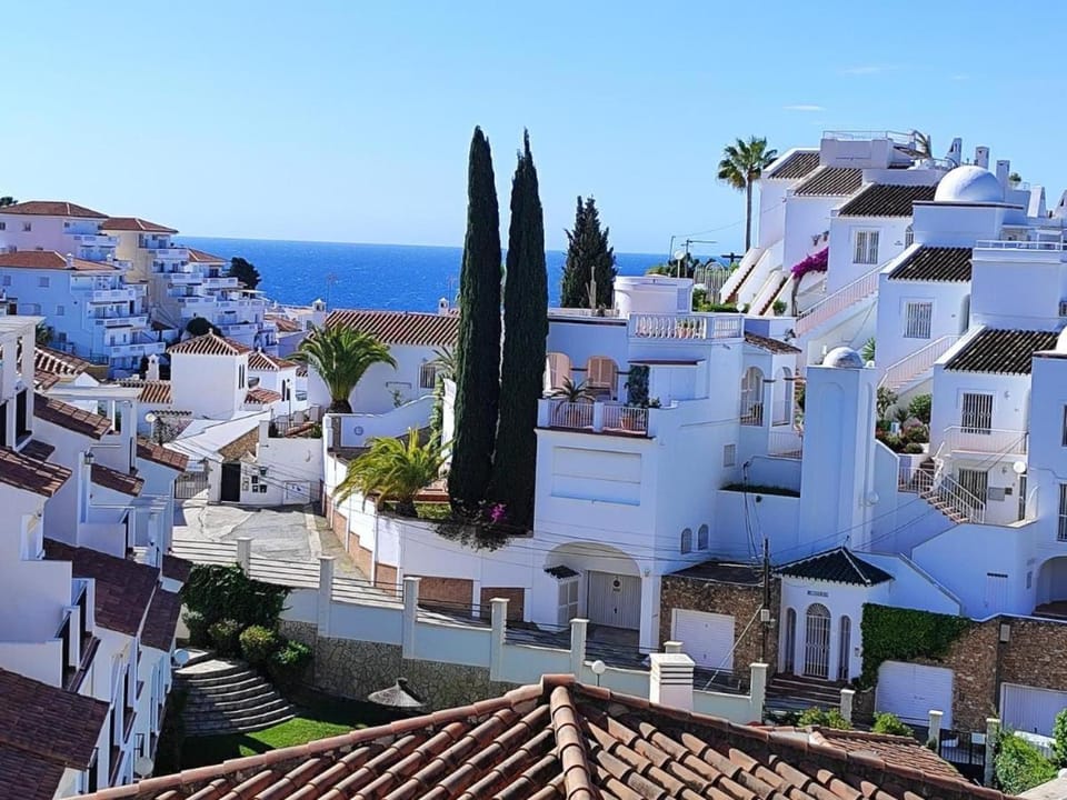 SHR062 Two Bedroom Apartment Valparaiso in Nerja Apartment in Nerja