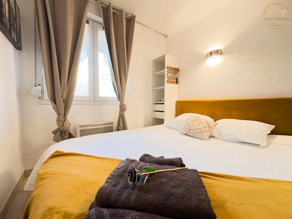 Bed, Bedroom, heating