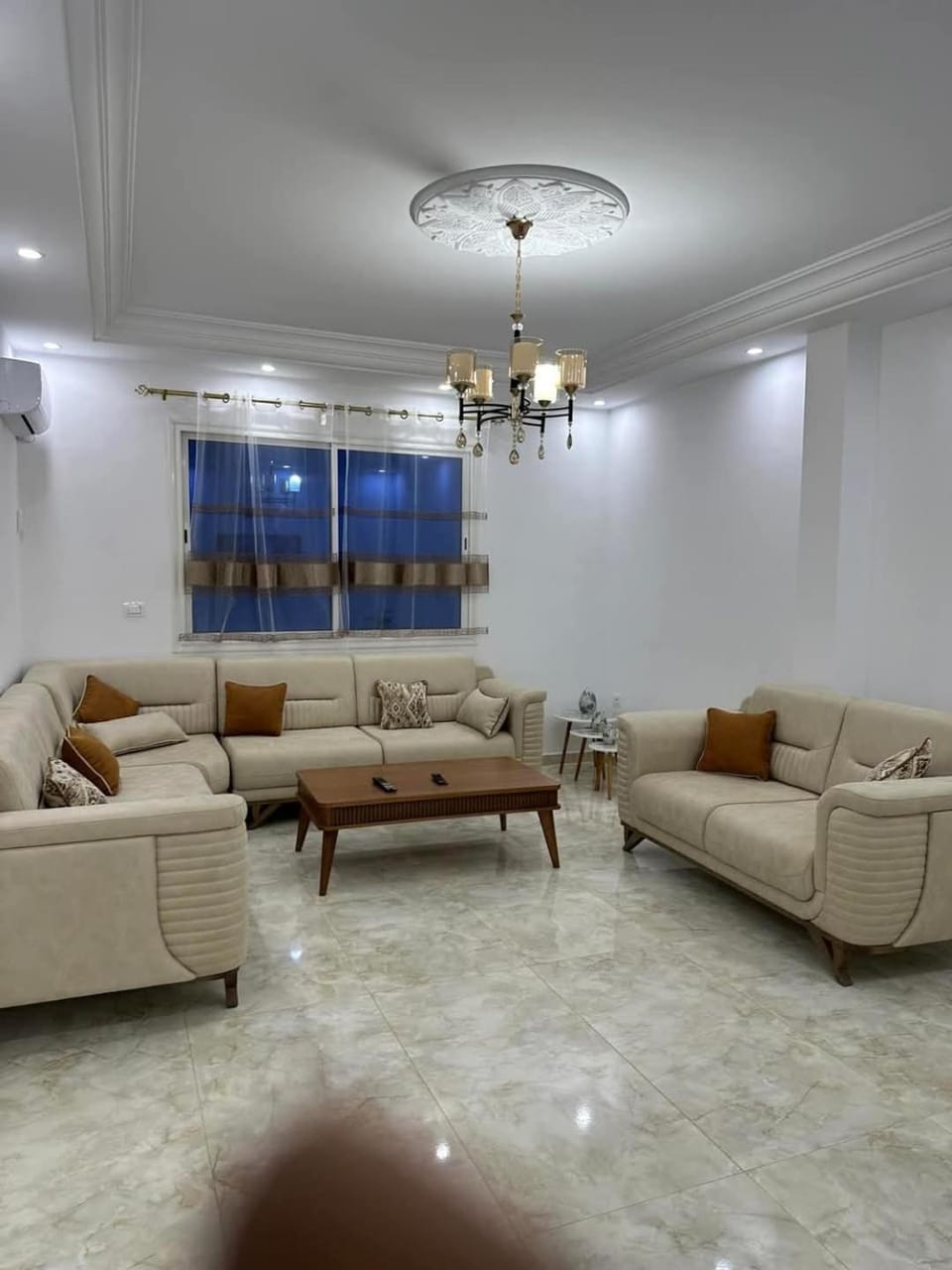 Formidable espace S4 1étage Apartment in Tunisia