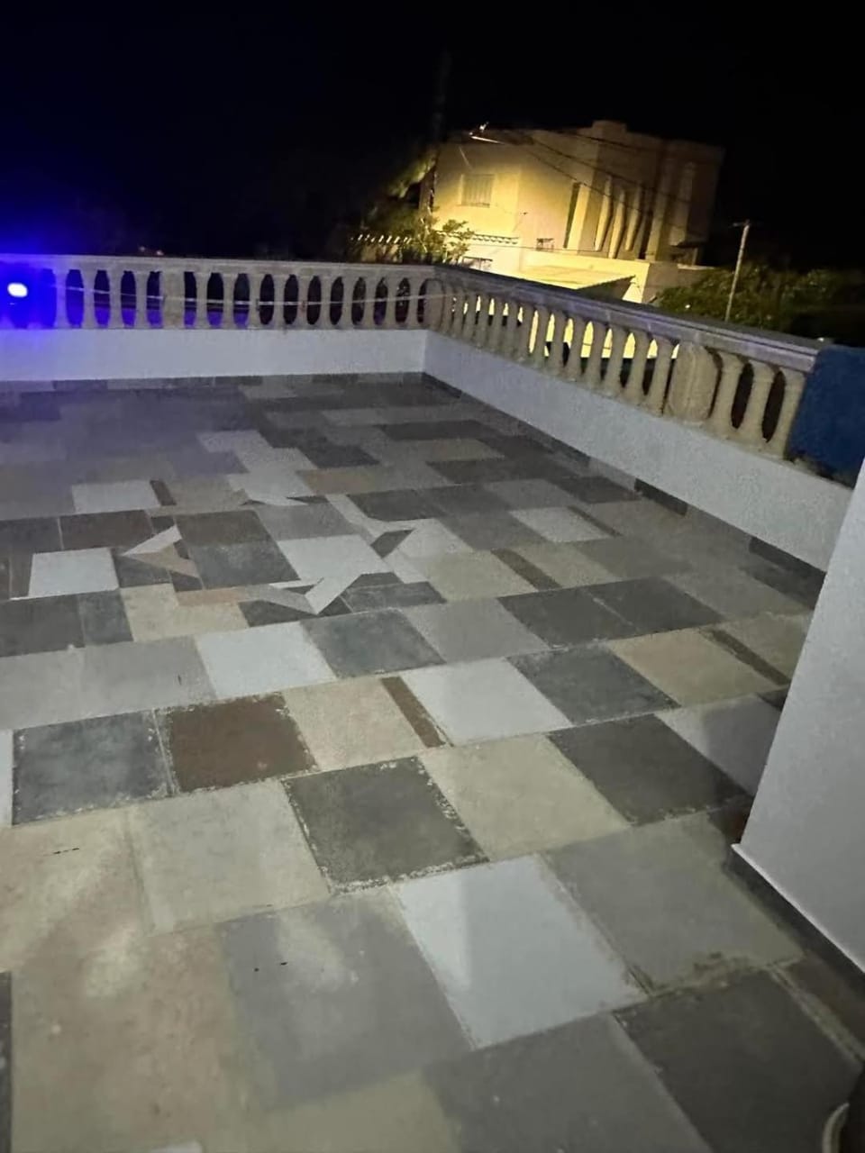 Formidable espace S4 1étage Apartment in Tunisia