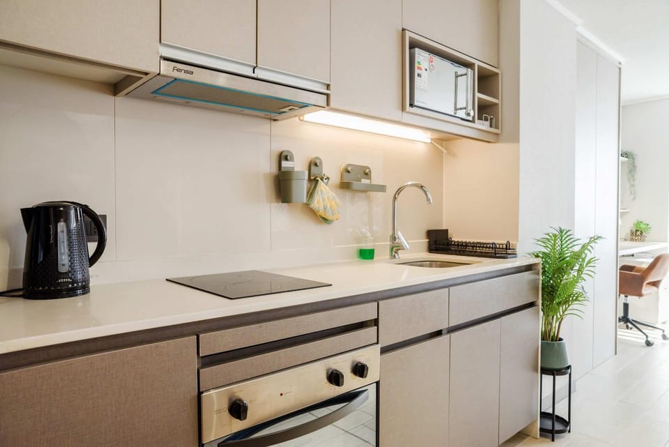 Inviting Studio in Vibrant Nunoa 2 Guests Apartment in Las Condes