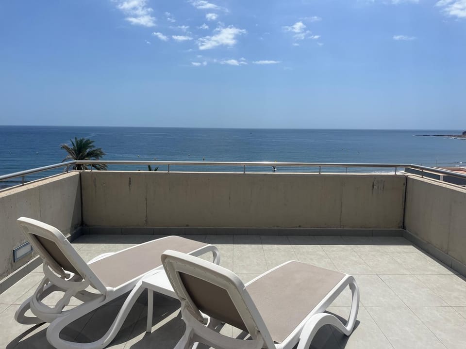 Day, Natural landscape, Balcony/Terrace, Sea view, sunbed