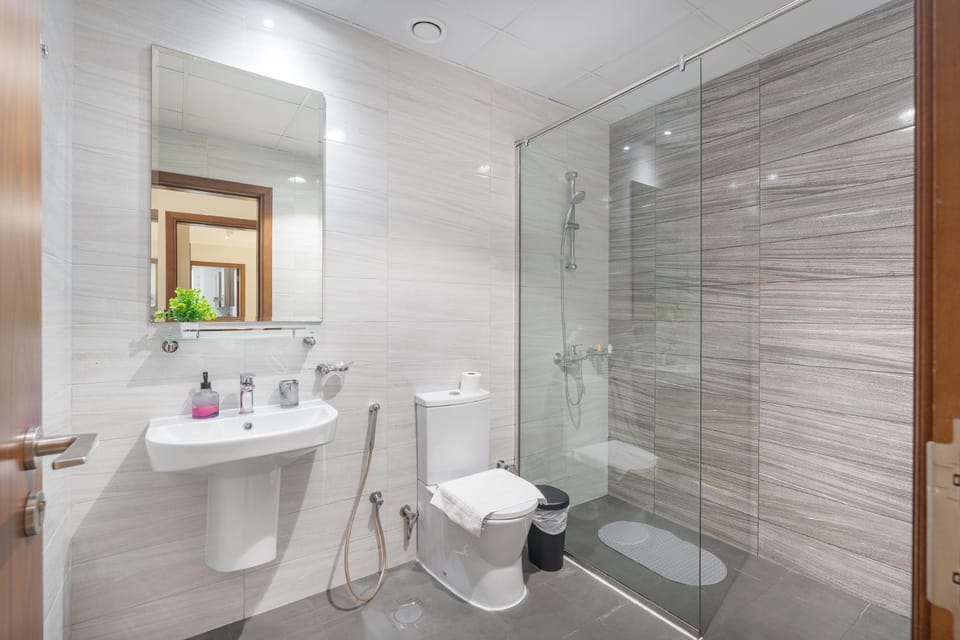 Shower, Toilet, Bathroom, bidet