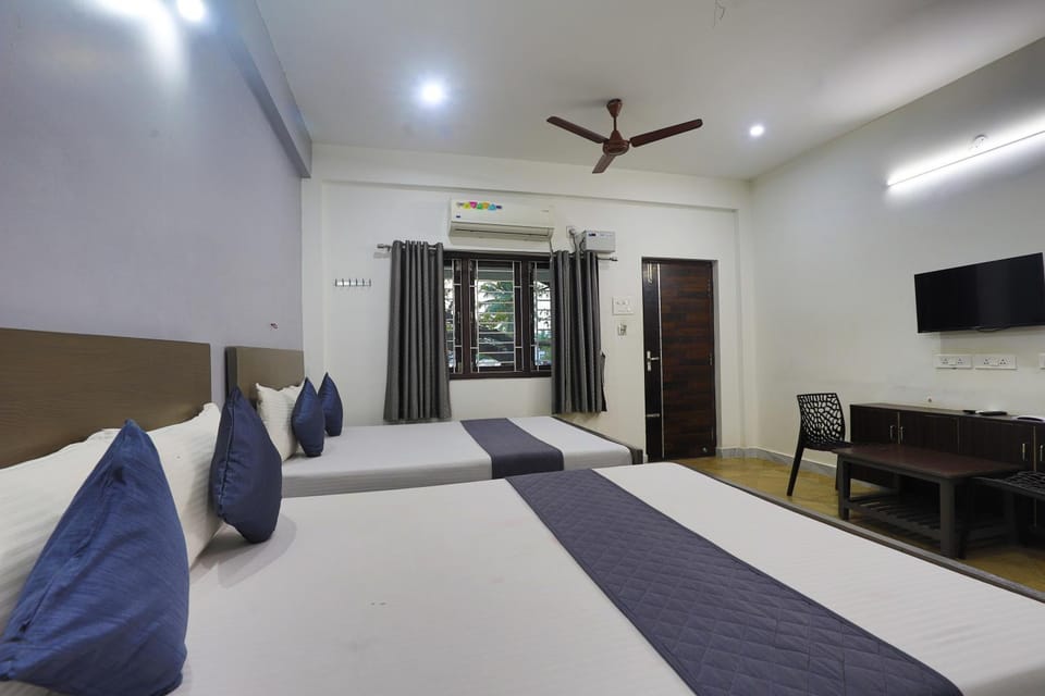 SS Guest House Hotel in Chennai