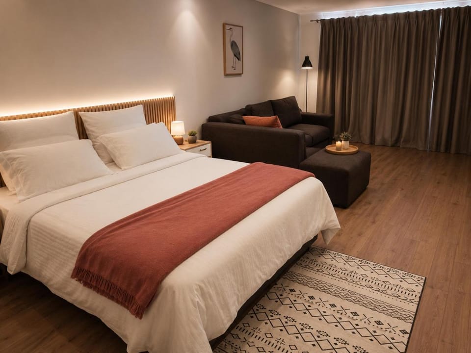 Bed, Living room, Photo of the whole room, Seating area, Bedroom