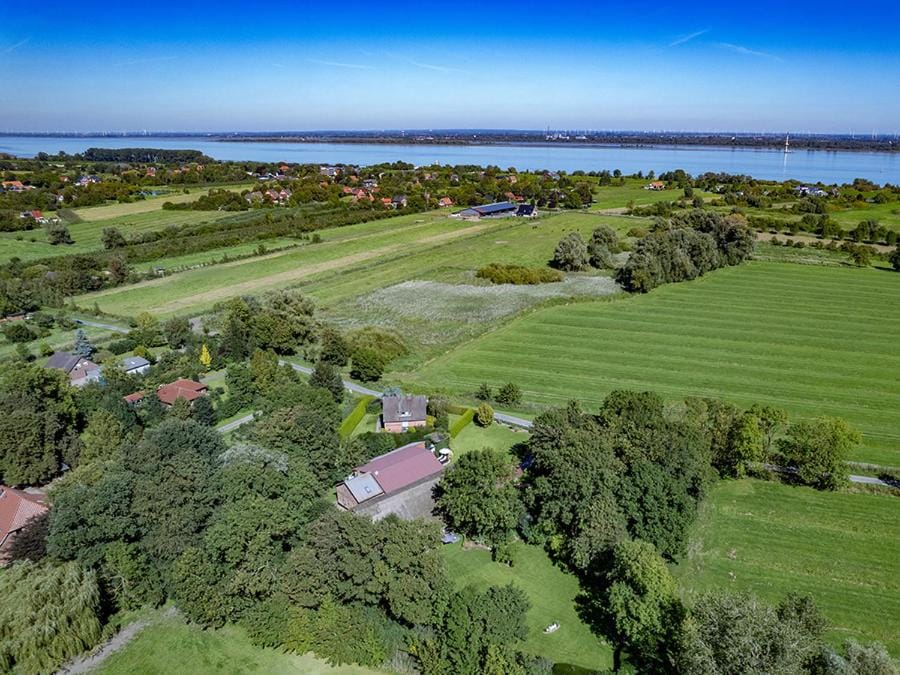 Nearby landmark, Bird's eye view, River view
