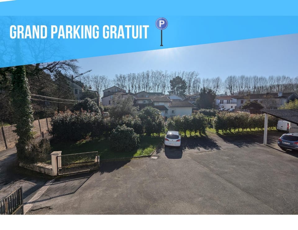 Le diamant bleu proche gare et thermes, parking Apartment in Dax