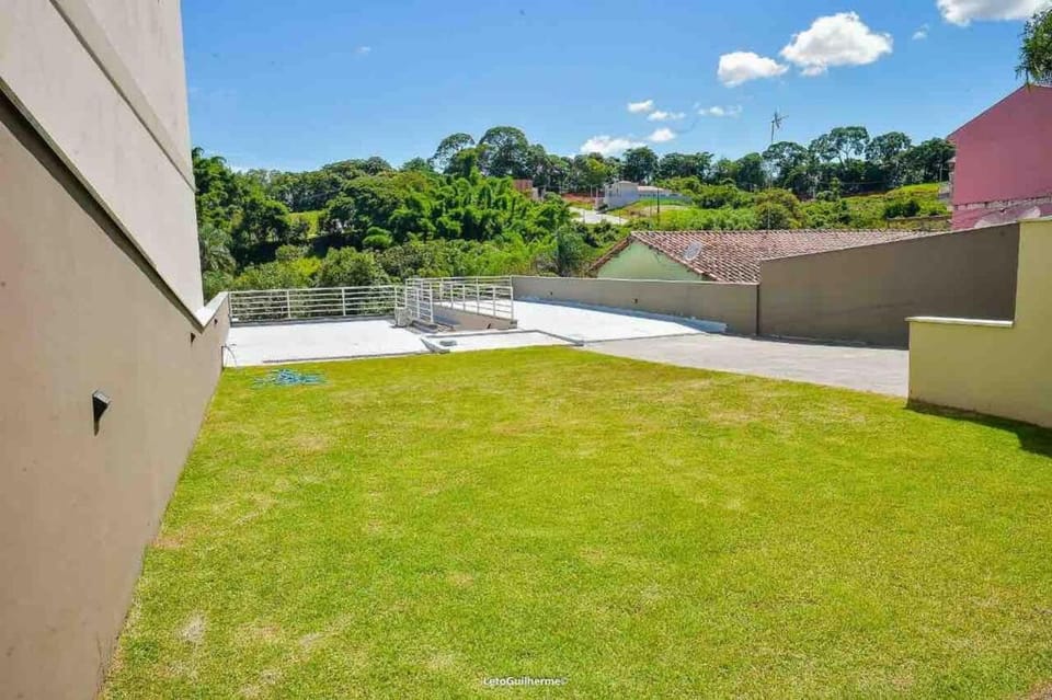 Linda Casa com vista para mata House in Socorro