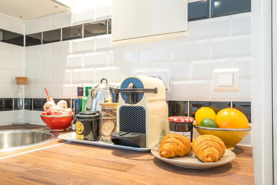 Coffee/tea facilities, Kitchen or kitchenette, Food and drinks, Food, minibar, stove, toaster