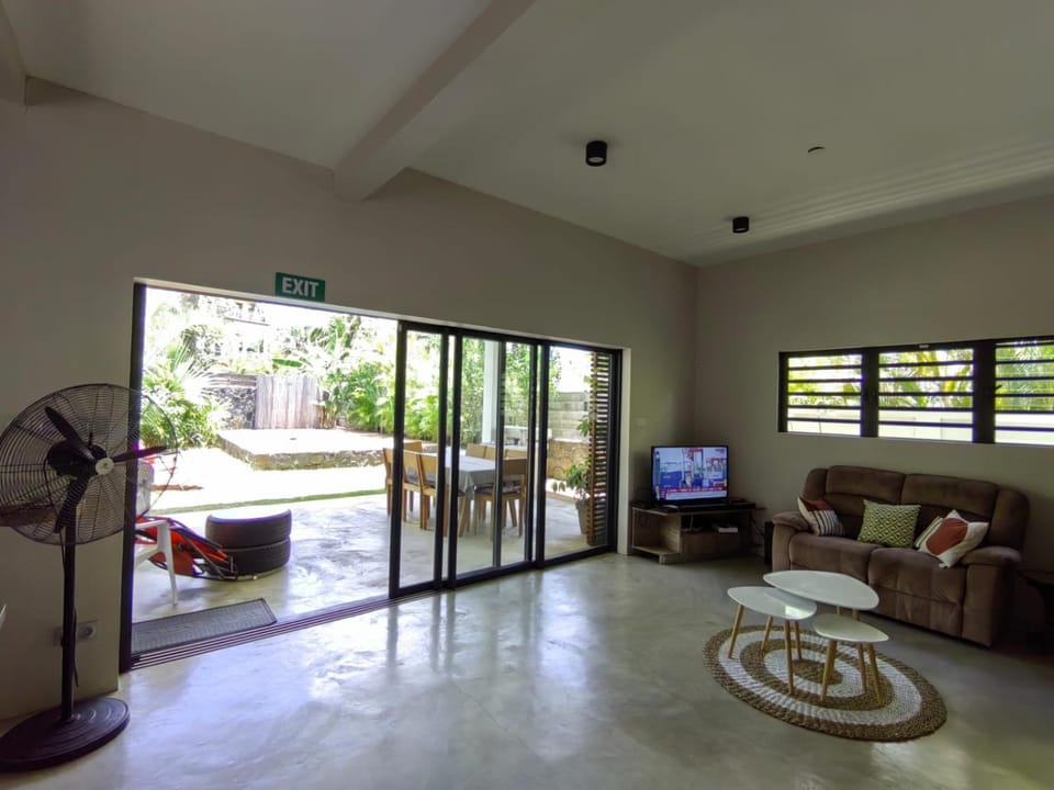 Patio, Balcony/Terrace, Living room