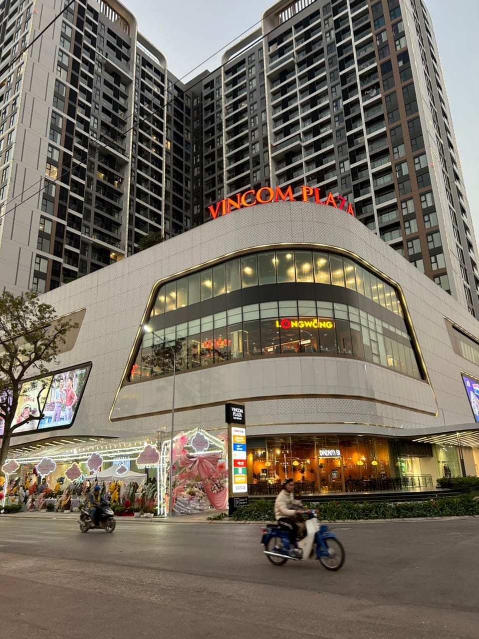 Căn hộ cao cấp 2 phòng ngủ thành phố Bắc Giang Apartment in Vietnam