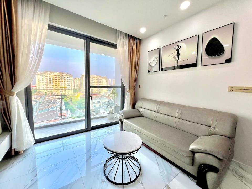 TV and multimedia, View (from property/room), Balcony/Terrace, Living room, Seating area